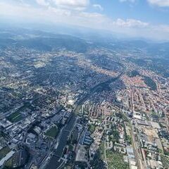Flugwegposition um 13:44:52: Aufgenommen in der Nähe von Graz, Österreich in 1394 Meter